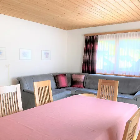 Lägenhet Chasa Arlu *