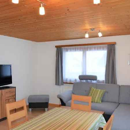 アパート Chasa Arlu *